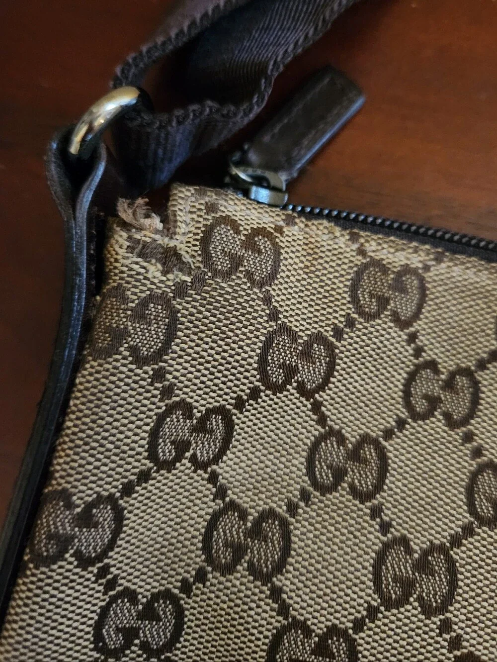 Gucci authentic tote